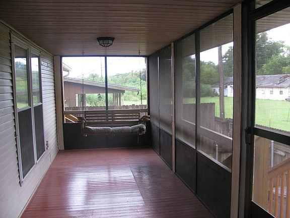5th image of 5 Guerraland Ln