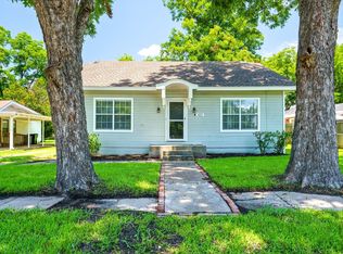 422 W High St, Wills Point, TX 75169