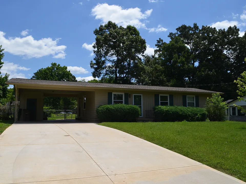 720 Waco Rd