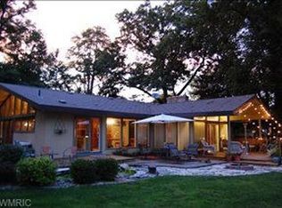 56809 Buckhorn Rd, Three Rivers, MI 49093