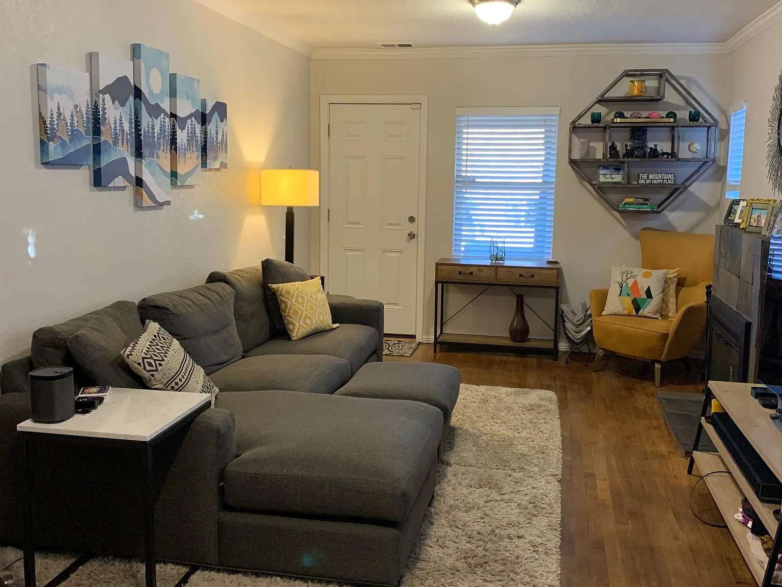 4 bed, 1638 sqft, $3,150 — Photo 4