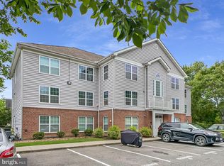 2912 17th St S APT 103, Arlington, VA 22204