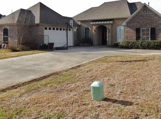 323 Bunker Ln, Monroe, LA 71203