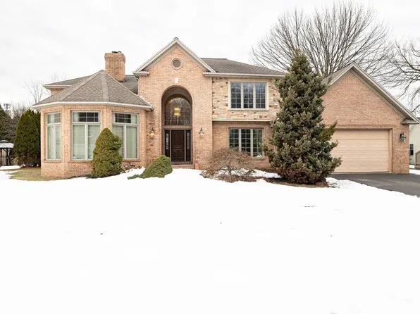 429 Bartell Ln, Webster, NY 14580