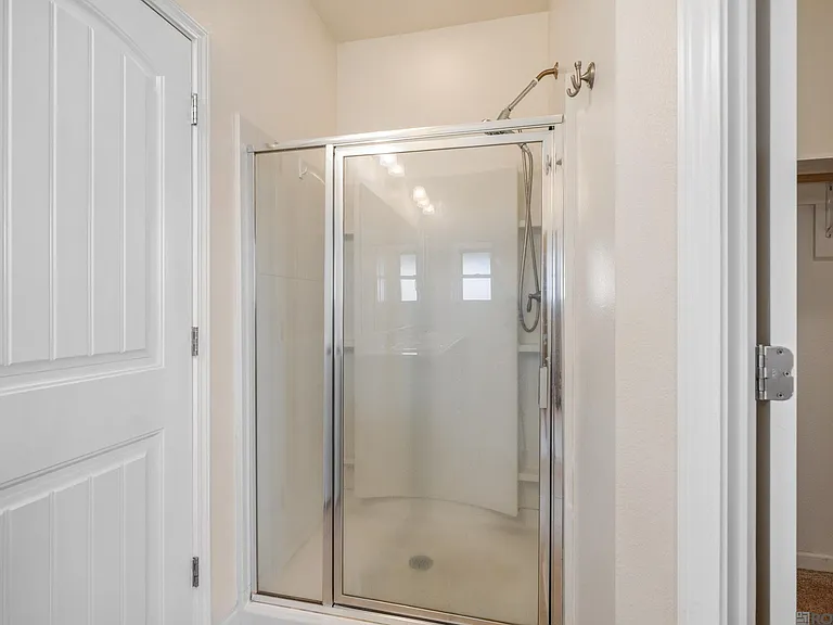 13440 Larch Ct — Photo 14