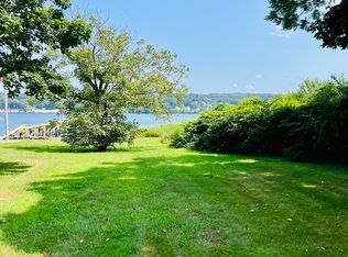 2368 Riverside Ave, Somerset, MA 02726