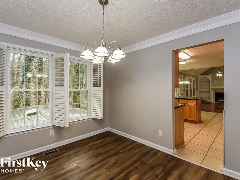 4018 Watkins Glen Dr — Photo 5