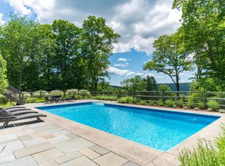 32 Sheehan Rd, Warren, CT 06777