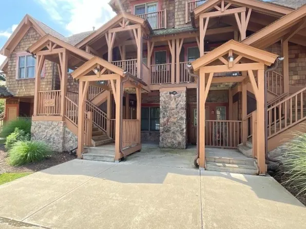 4-22 Maple Crescent, Vernon Twp., NJ 07462