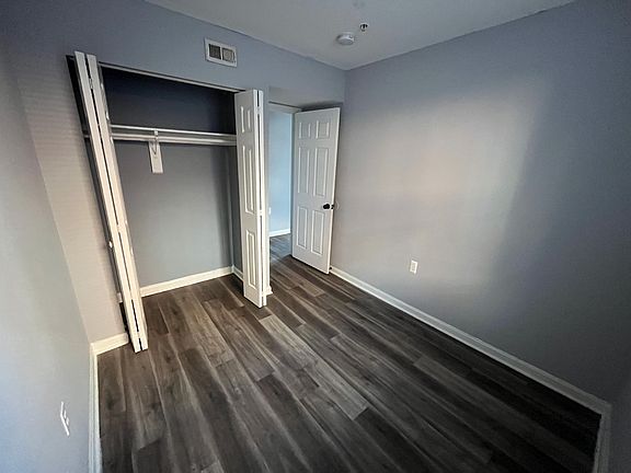 2nd image of 2910 Reisterstown Rd #3A