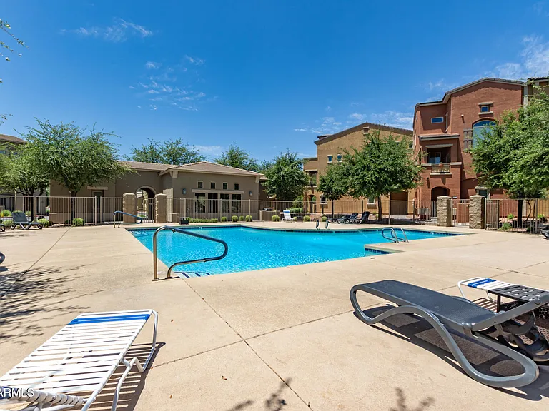 240 W Juniper Ave #1010 — Photo 51