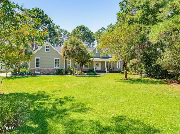 10 Grande Oaks Way, Beaufort, SC 29907