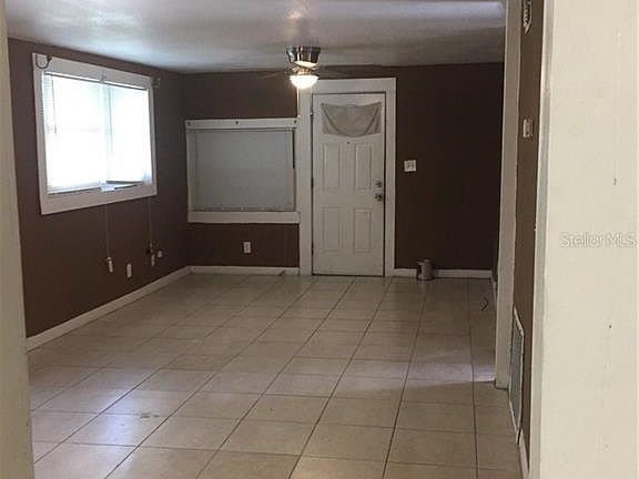 4th image of 2707 E 22nd Ave