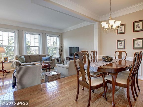 5th image of 22492 Maison Carree Sq