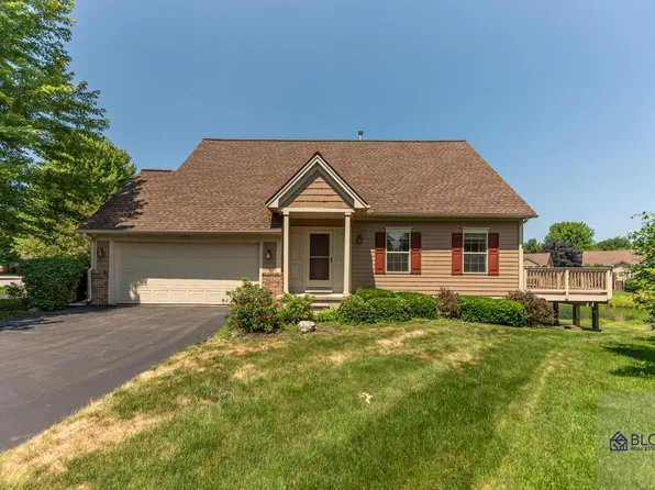 4164 Boulder Pond Dr, Ann Arbor, MI 48108