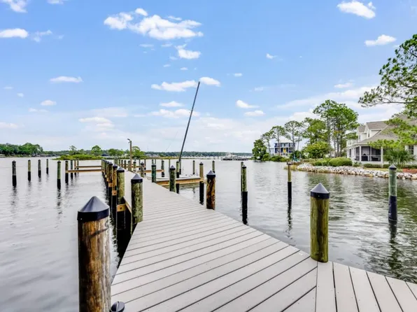 1804 17th St, Niceville, FL 32578