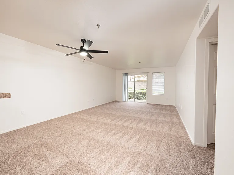 Carefree North Natomas Senior Apartments — Photo 15