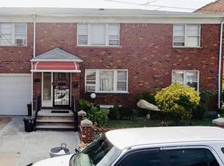 12-34 118th St, College Point, NY 11356
