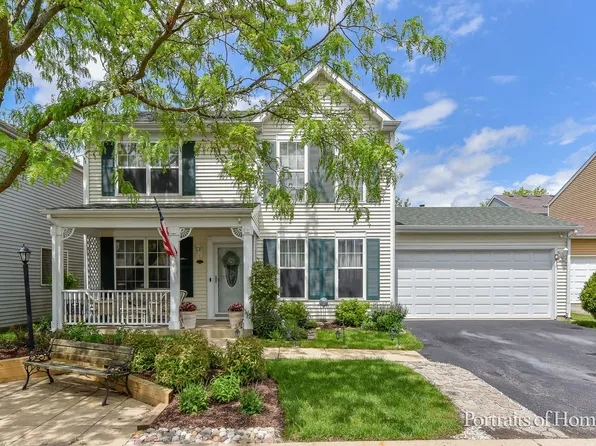 1736 Rosebud Ln, Aurora, IL 60504