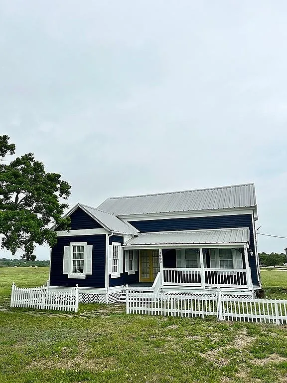 Building Photo - 3990 Bluebonnet Blvd