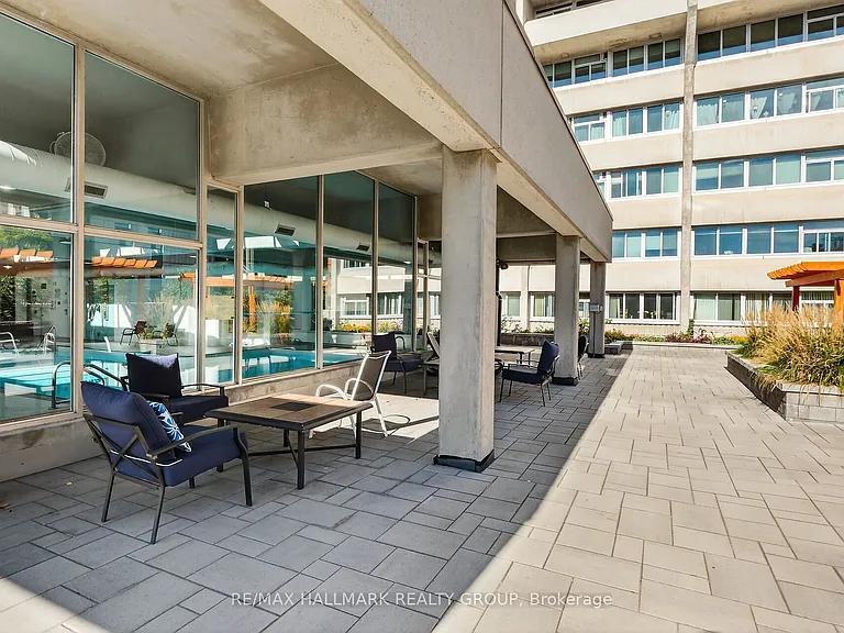 530 Laurier Ave W #1907 — Photo 42