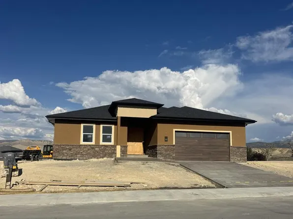 3819 Chestnut Drive, Montrose, CO 81401