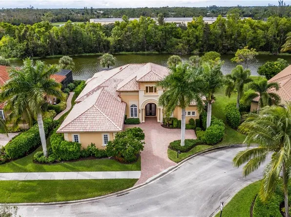 9091 Sahalee Ct, Naples, FL 34113