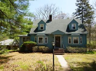 14 Speaker St, Dartmouth, MA 02747