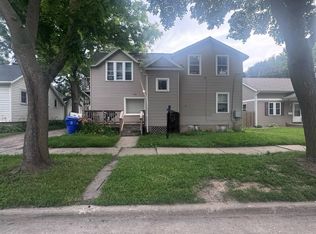 308 E Pacific St, Appleton, WI 54911