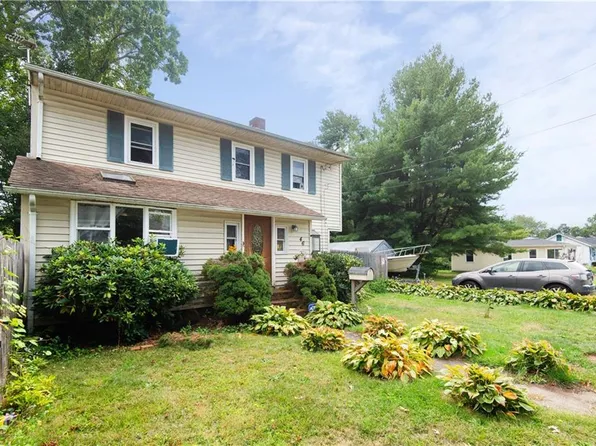 46 Verndale St, Warwick, RI 02889