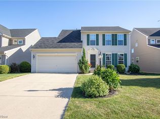 131 Stonepointe Dr, Berea, OH 44017