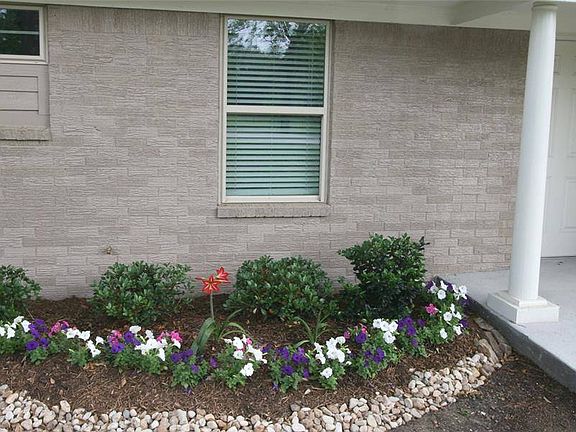 5th image of 16223 Grasmere Dr