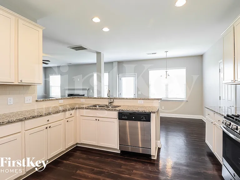 4908 Wilcrest Ct — Photo 10