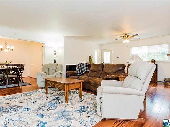 5th image of 1000 Mountain Oaks Dr