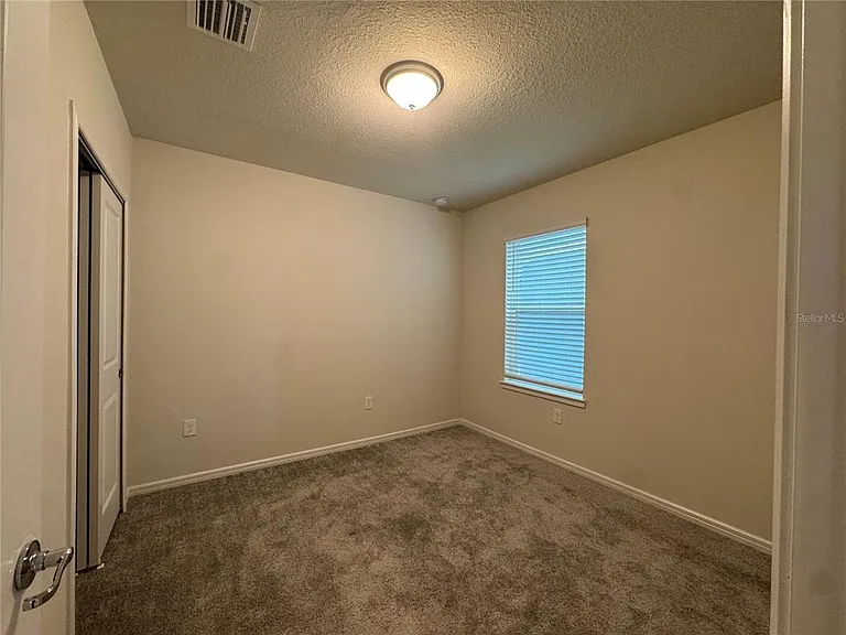 2102 Charming Ave — Photo 8