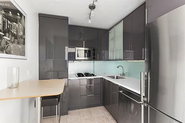 Rented by Corcoran | media 16