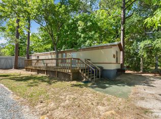 141 NE 76th St, Oak Island, NC 28465