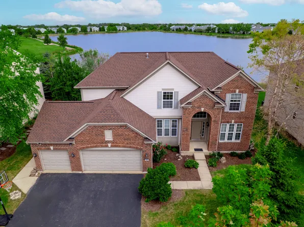 196 Chapin Way, Oswego, IL 60543
