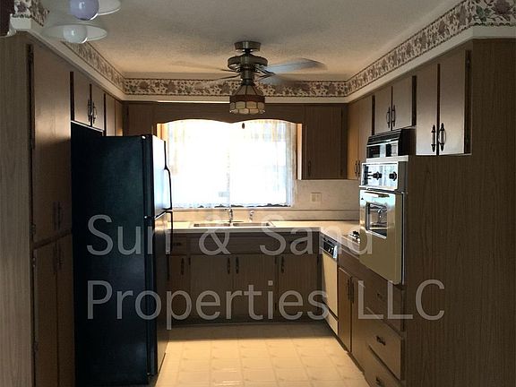 3rd image of 605 S Parkview Ave