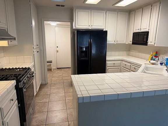 5th image of 5807 Shelldrake Ct