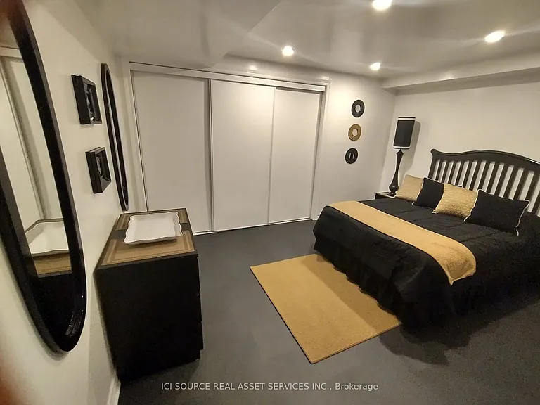 32 Ontoro Blvd #BASEMENT — Photo 11