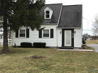 530 N Harrison St, Sherwood, OH 43556