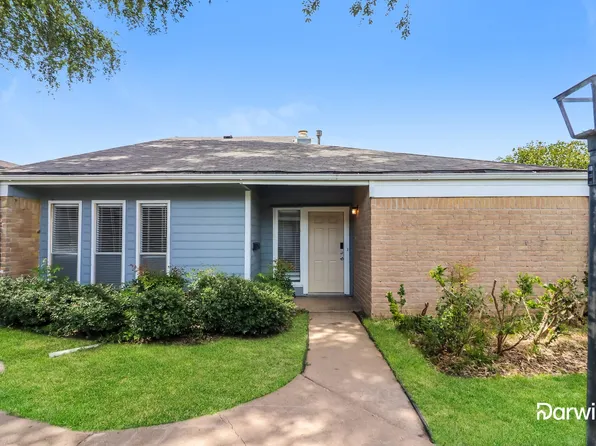 12135 Poulson Dr, Houston, TX 77031