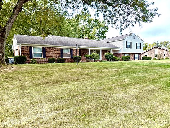 3rd image of 803 Northwood Dr