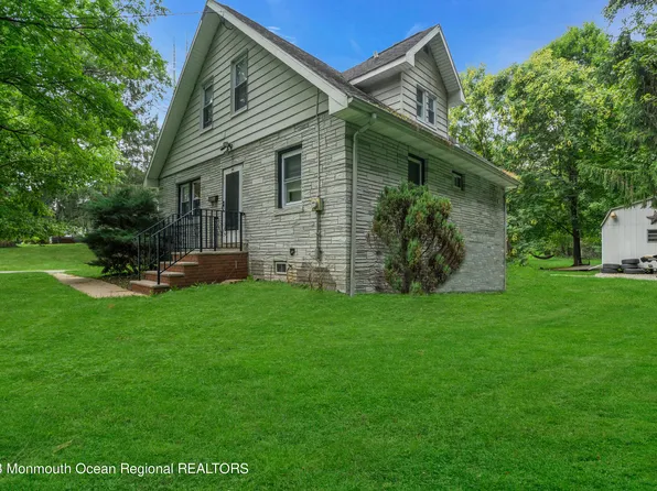 303 Stephenson Avenue, Middlesex, NJ 08845