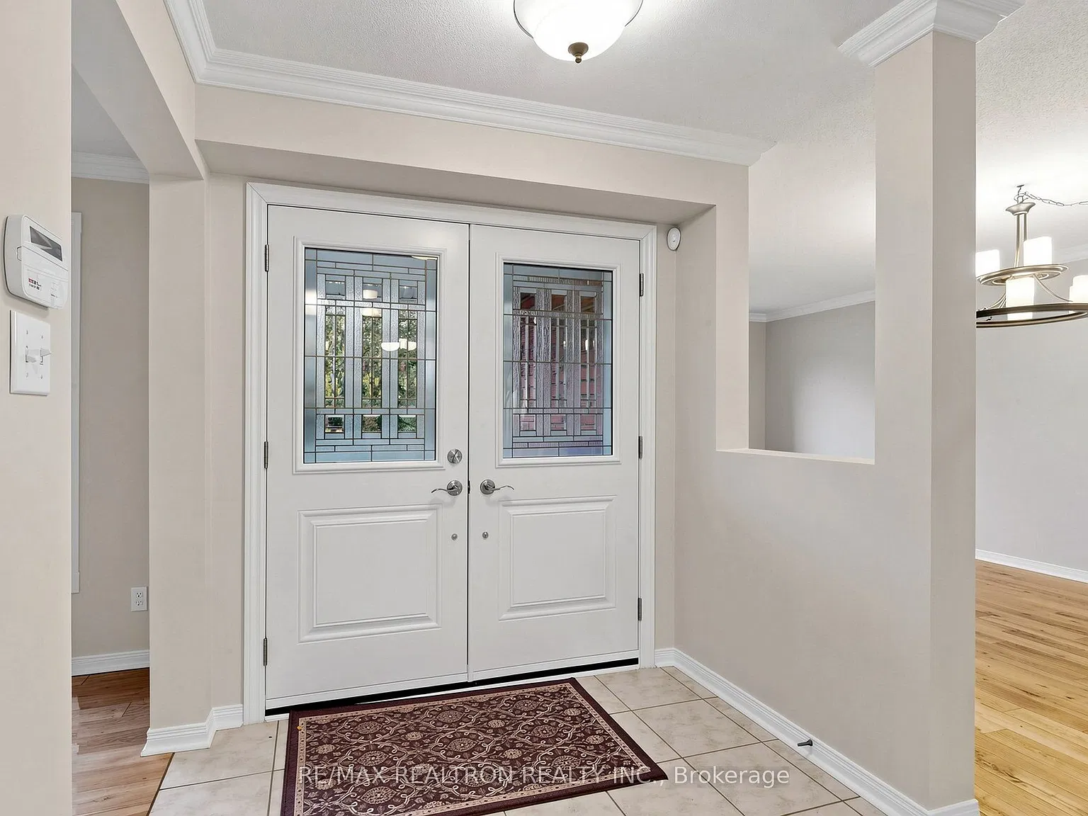 5 bed, $2,900 — Photo 3
