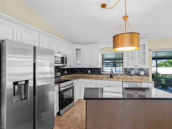 4th image of 3601 Surfside BLVD