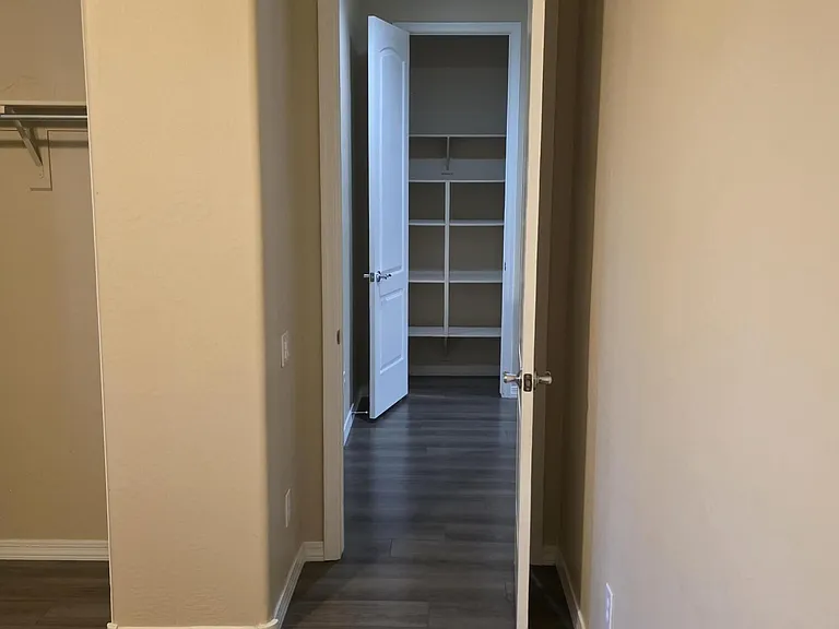 21618 N 38th Way — Photo 37