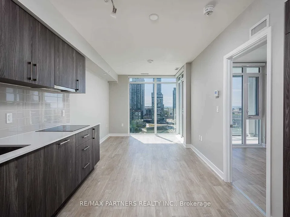 27 Bathurst St #1403-W