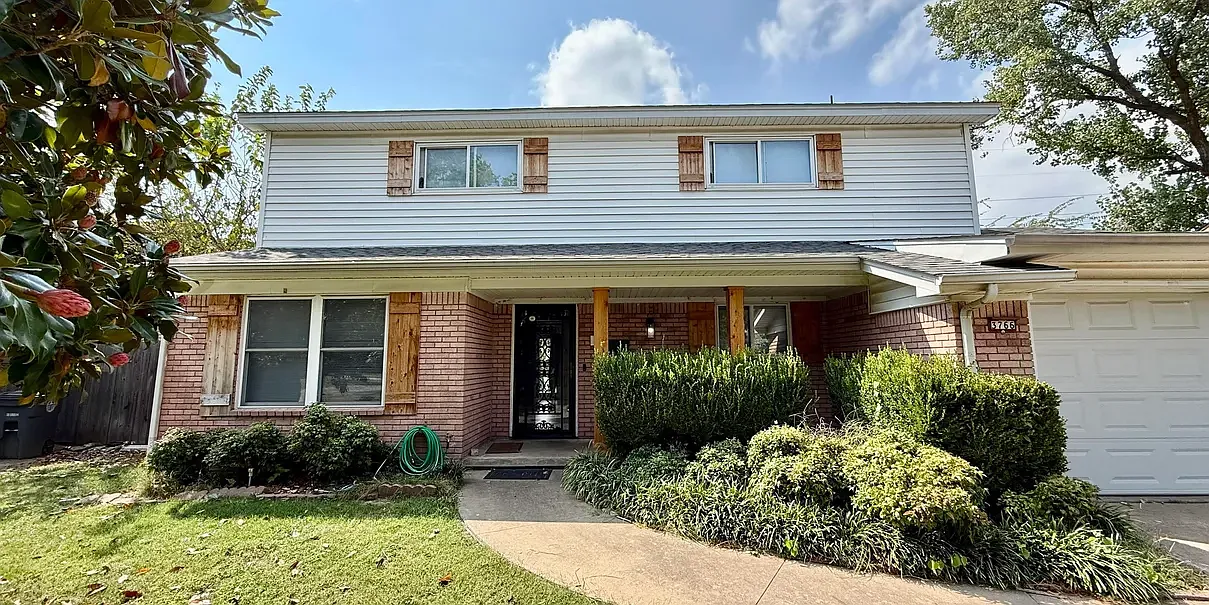6 bed, 2126 sqft, $750 — Photo 1
